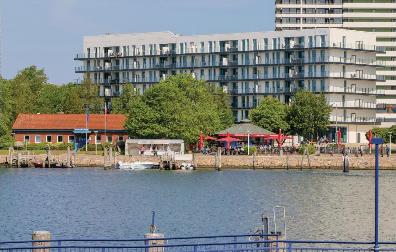 2 Bedroom Cozy Apartment In Luebeck Travemuende ภายนอก รูปภาพ