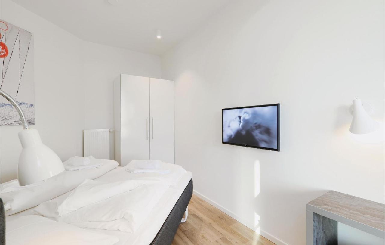 2 Bedroom Cozy Apartment In Luebeck Travemuende ภายนอก รูปภาพ
